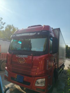 FAW Jiefang JH6 300 hp 6X6 6.8 m - photo 1