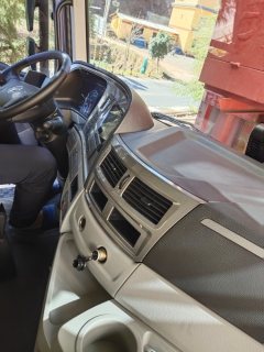 Foton Auman EST 560 hp 6X4 - ფოტო 4