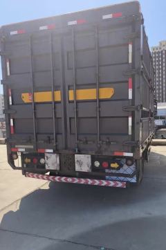 SINOTRUK HOWO Light Duty Truck Royal Faction 160 hp 4X2 4.15 m - ფოტო 4