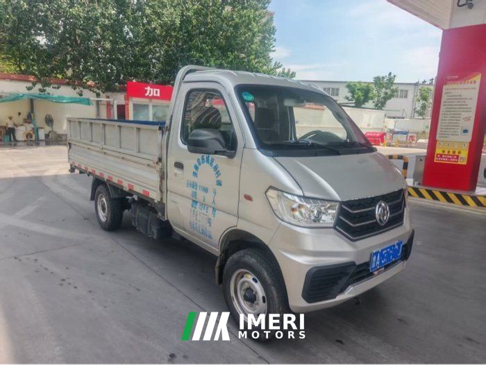 Dongfeng Little Tyrant W08 91 hp 4X2 3.05 m - грузовик из Китая