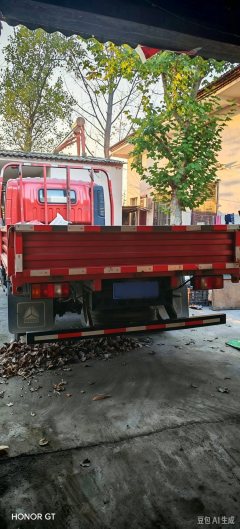 SINOTRUK HOWO Light Duty Truck Hanjiang 110 hp 4X2 3.85 m - photo 5
