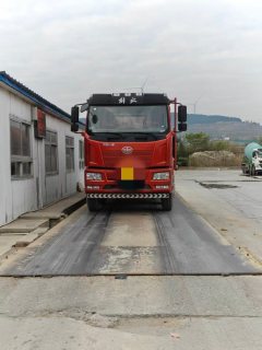 FAW Jiefang J6L 260 hp 6X2 7.2 m - ფოტო 1