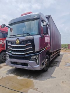 Sinotruk HOWO Max 290 hp 4X2 9.6 m - ფოტო 1