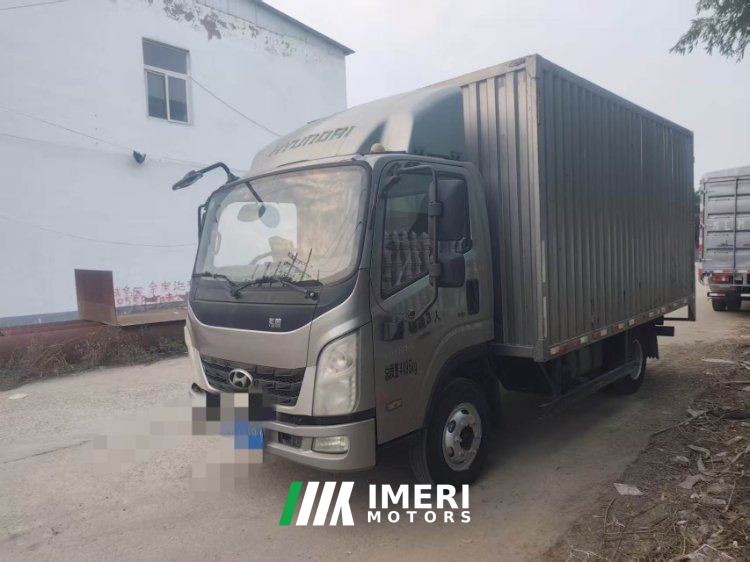 2022 Hyundai 200 120 hp 4X2 4.15 m