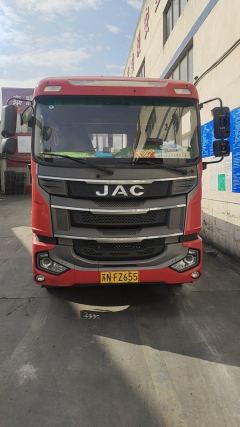 JAC Gallop Gelfa A5 220 hp 4X2 6.2 m - photo 2