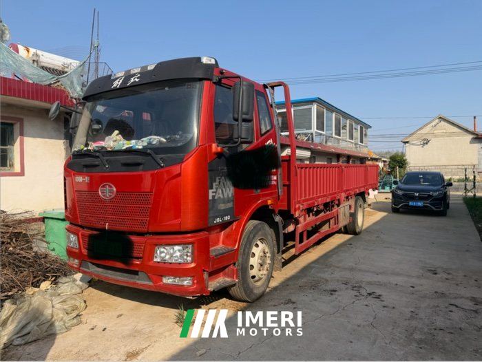 2020 FAW Jiefang J6L 180 hp 4X2 6.75 m