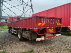 Dongfeng Liuzhou New Chenglong M3 230 hp 6X2 7.8 m - photo 3