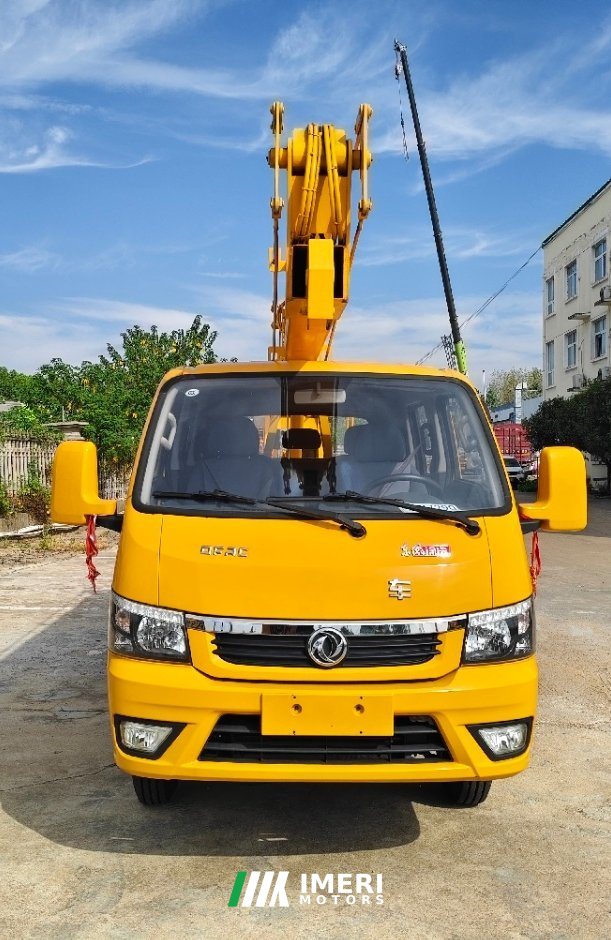 Hubei Runli JMC 95 hp 4X2 18 m - грузовик из Китая