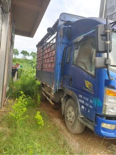 SINOTRUK HOWO Light Duty Truck Hanjiang 156 hp 4X2 4.15 m - ფოტო 2
