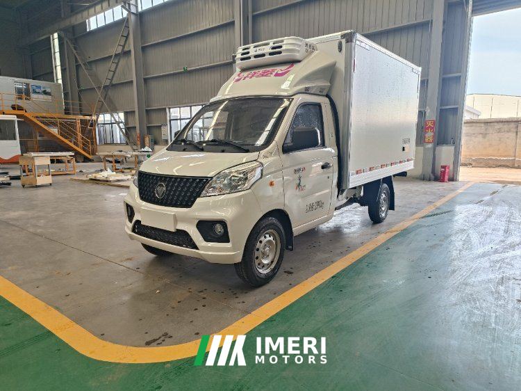 Foton Xiangling V1 115 hp 4X2 2.8 m - грузовик из Китая