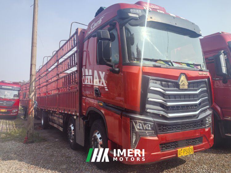 Sinotruk HOWO Max 350 hp 6X2 9.6 m - грузовик из Китая