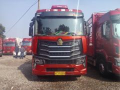 Sinotruk HOWO Max 350 hp 6X2 9.6 m - фото 2