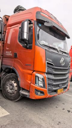 Dongfeng Liuzhou Chenglong H7 350 hp 8X4 9.4 m - фото 3