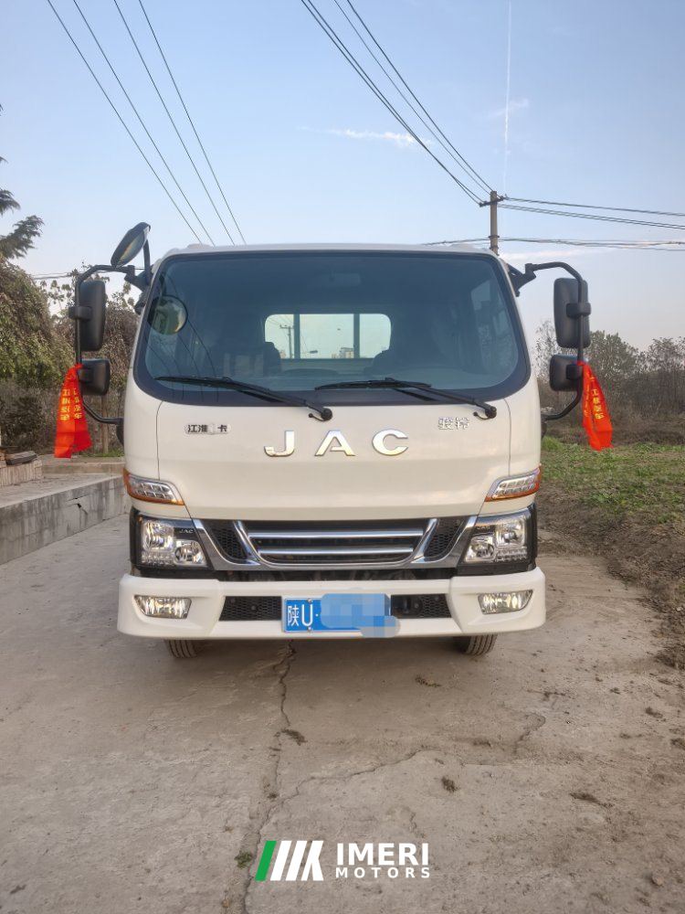 JAC Junling Jianghuai V5 152 hp 4X2 3.82 m - грузовик из Китая