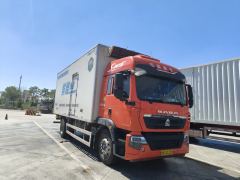 Sinotruk HOWO T5G 270 hp 4X2 6.8 m - фото 3