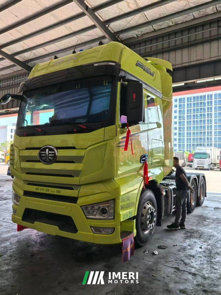 2023 FAW Jiefang J7 660 hp 6X4