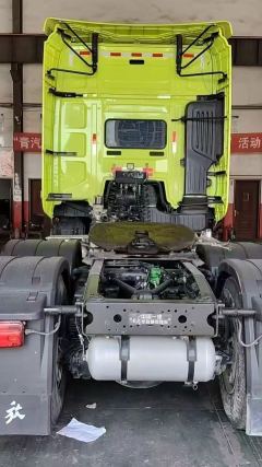 FAW Jiefang J7 660 hp 6X4 - photo 4