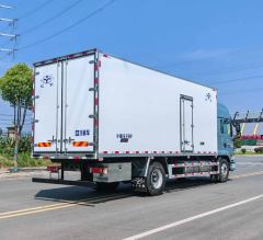 Sinotruk Sitrak G5S 350 hp - ფოტო 6
