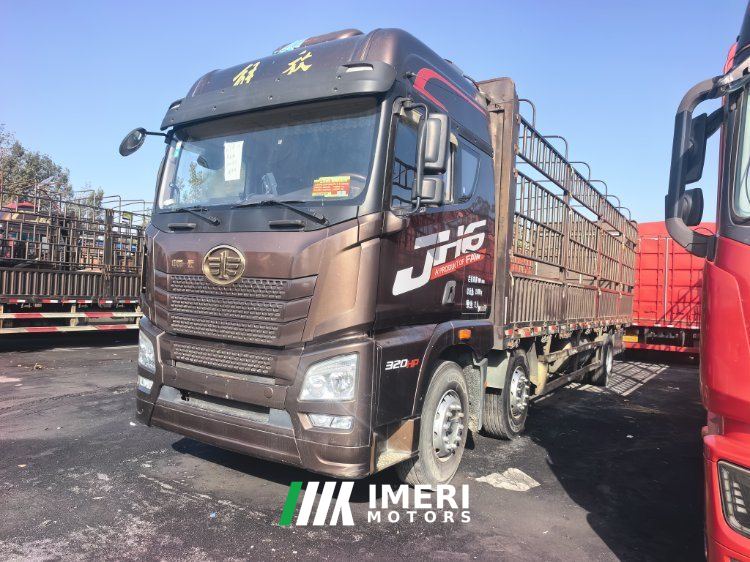2021 FAW Jiefang JH6 320 hp 6X2 9.5 m