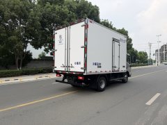 Foton Aumark S1 190 hp 4X2 4.08 m - фото 2