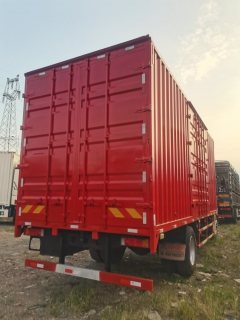 Dongfeng Tianjin KR 260 hp 4X2 6.8 m - ფოტო 9