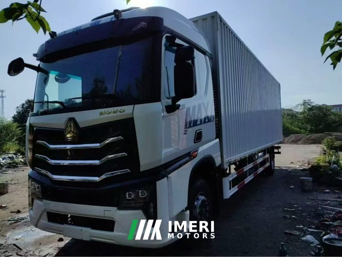 Sinotruk HOWO Max 290 hp 4X2 9.6 m - грузовик из Китая