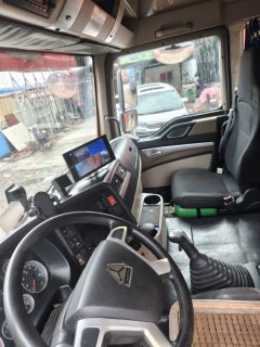 Sinotruk HOWO TX7 290 hp 4X2 9.52 m - фото 3