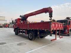 Dongfeng Liuzhou Chenglong M3 200 hp 4X2 5.1 m - ფოტო 4
