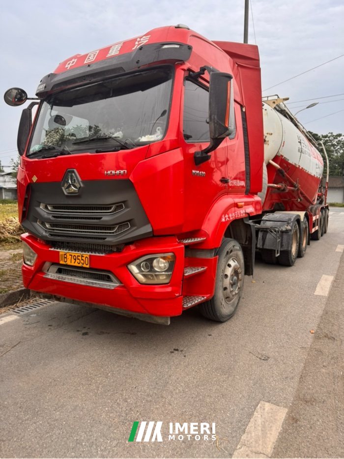 2019 Sinotruk Hohan Haohan J7G 430 hp 6X4