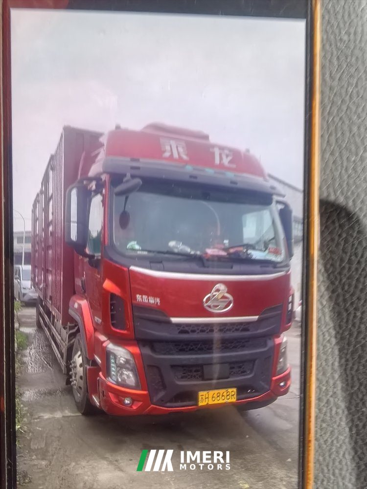 Dongfeng Liuzhou Chenglong H5 230 hp 4X2 6.8 m - truck from China