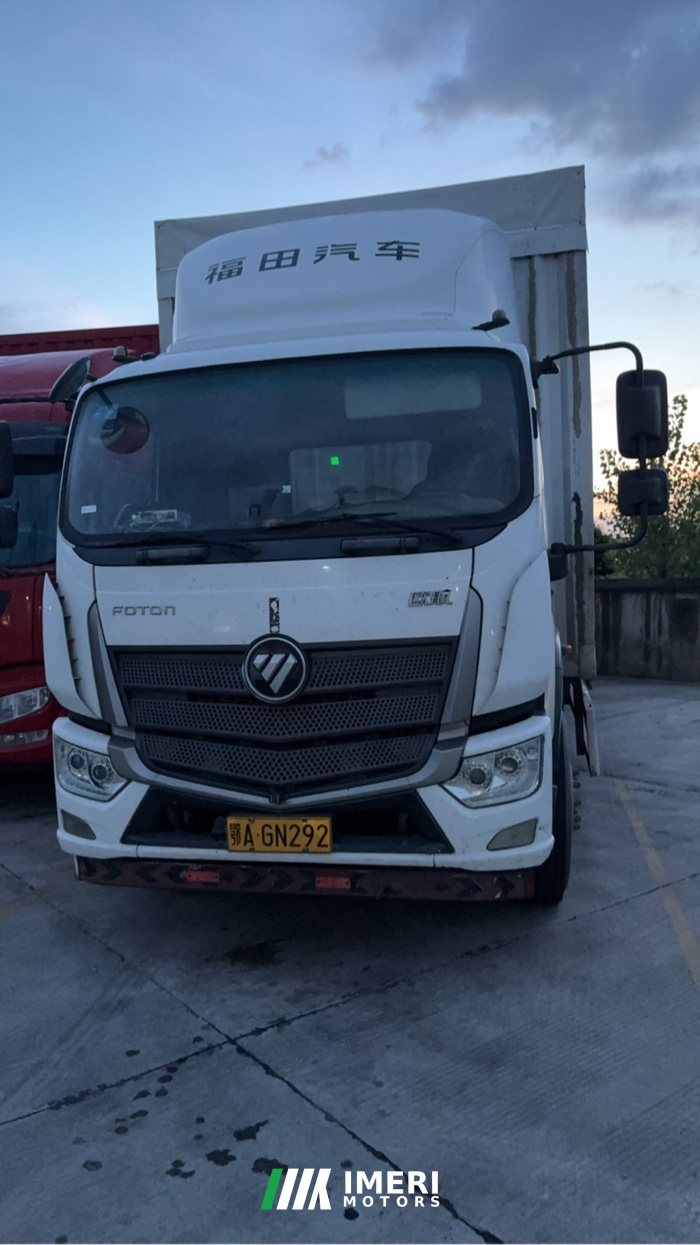 Foton R 210 hp 4X2 9.78 m - truck from China