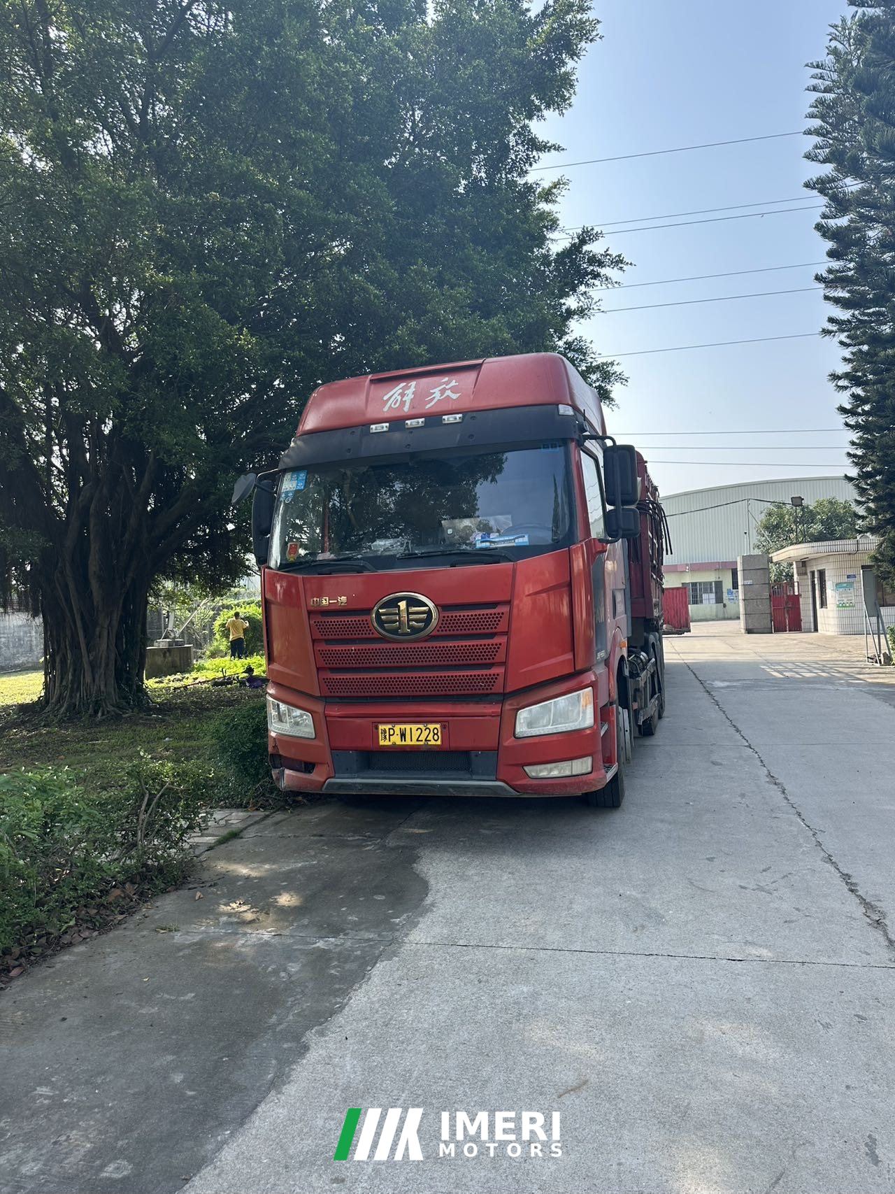 2018 13 m x255 m 3-axle stake body semi-trailer