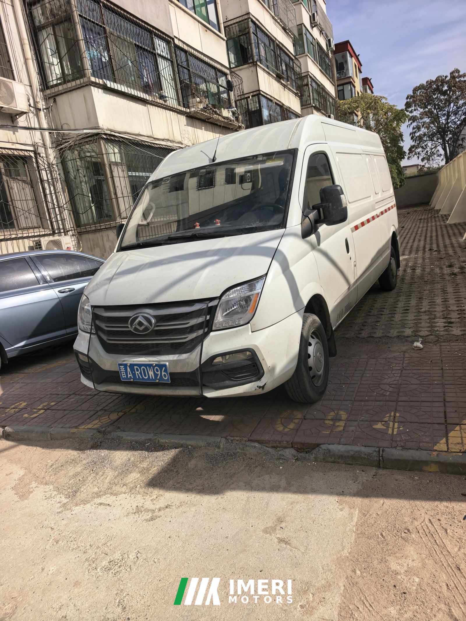 2024 Maxus V80 139 hp