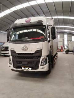 Dongfeng Liuzhou Chenglong H5 240 hp 4X2 - photo 3