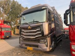 Sinotruk HOWO Max 330 hp 4X2 6.75 m - ფოტო 1
