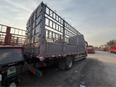 Sinotruk HOWO Max 330 hp 4X2 6.75 m - ფოტო 8