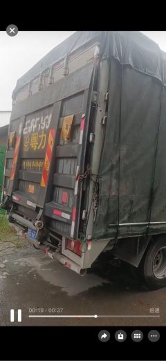 SINOTRUK HOWO Light Duty Truck Hanjiang 156 hp 4X2 - ფოტო 4