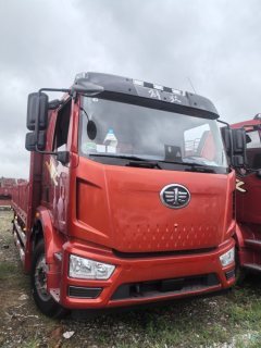FAW Jiefang J6L 240 hp 4X2 6.75 m - ფოტო 1