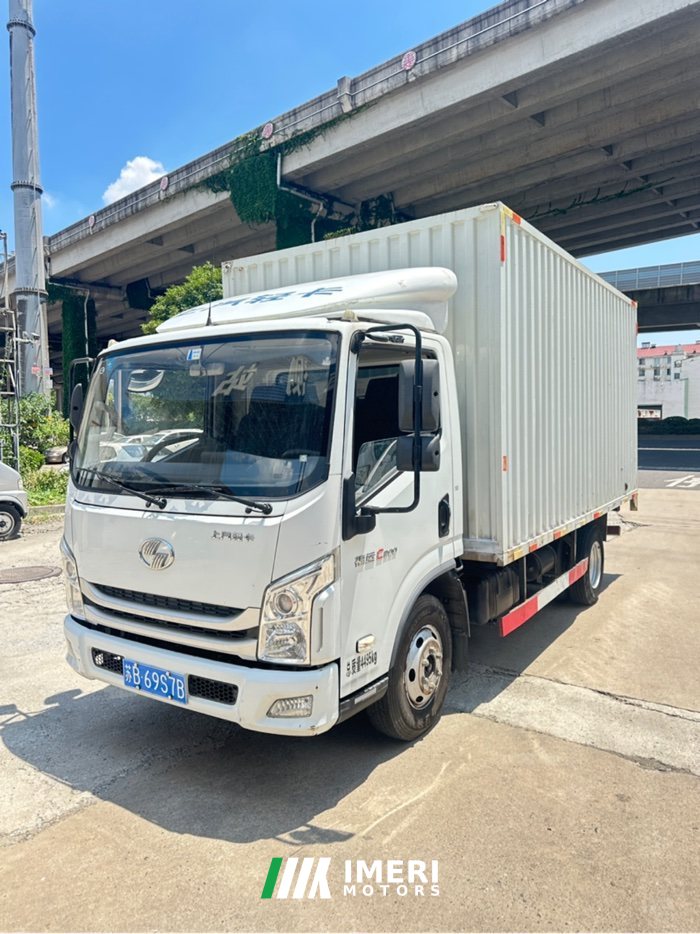 2021 SAIC Yuejin X 115 hp 4X2 4.18 m