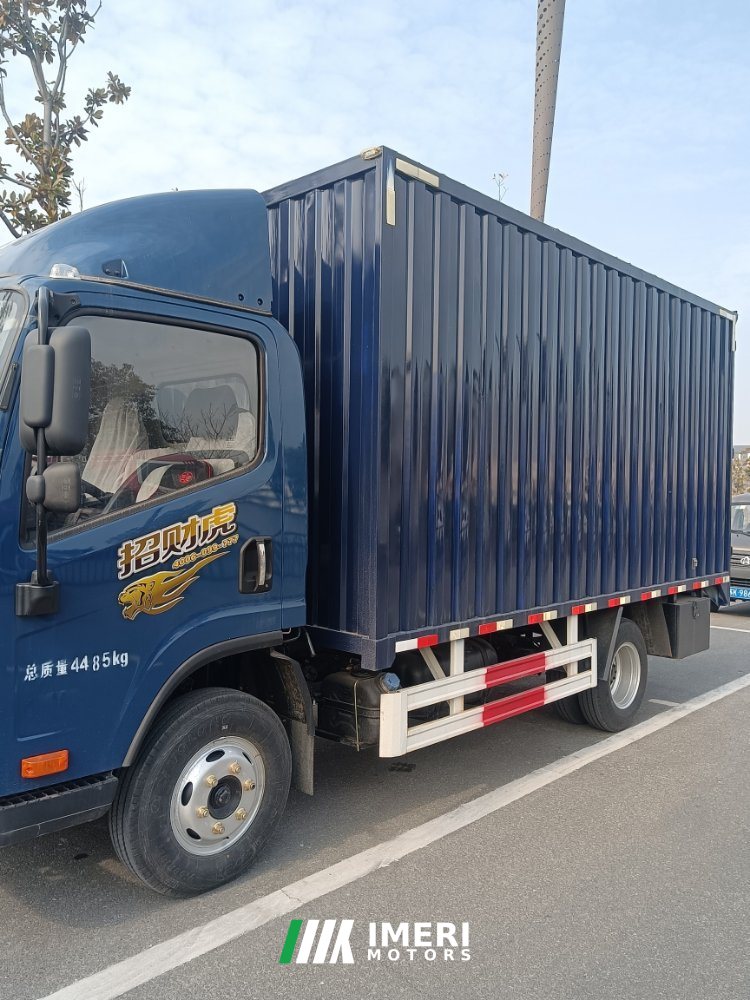 2024 FAW Jiefang Tiggo V 155 hp 4X2 4.16 m