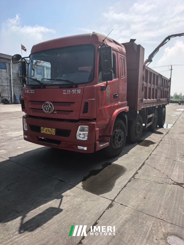 2020 Sanhuan 240 hp 8X2 6.8 m
