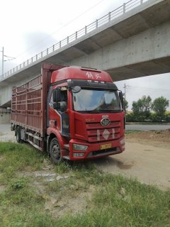 FAW Jiefang J6L 240 hp 4X2 6.8 m - ფოტო 3