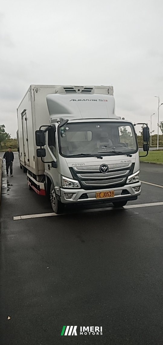 Foton Aumark 3 160 hp 4X2 5.2 m - truck from China