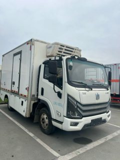Farizon E200 4X4 4.2 m - ფოტო 3