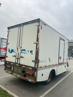 Farizon E200 4X4 4.2 m - ფოტო 4