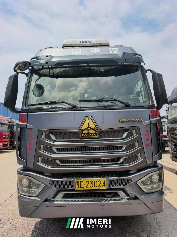 2023 Sinotruk Hohan J7B 270 hp 4X2 68 m