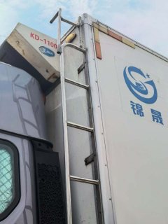 Sinotruk Hohan J7B 270 hp 4X2 68 m - ფოტო 4