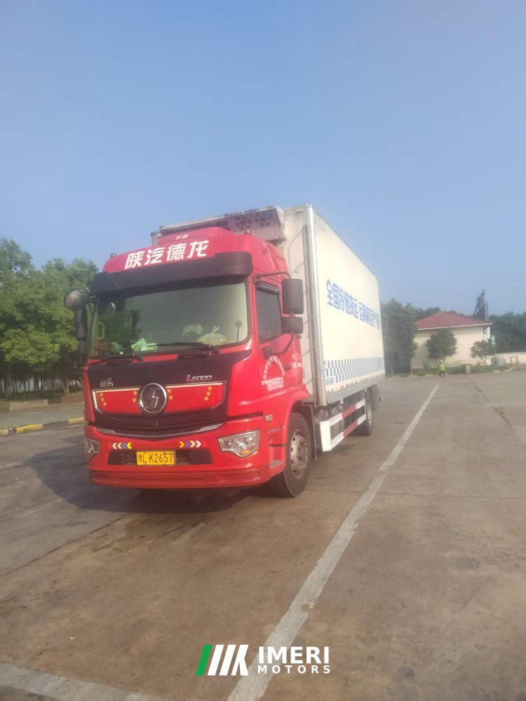 2023 Shacman Delong L5000 245 hp 4X2 6.8 m