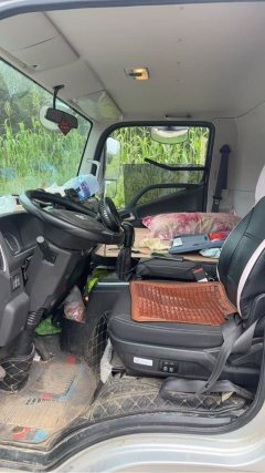 Foton Aumark S1 165 hp 4X2 4.17 m - ფოტო 3