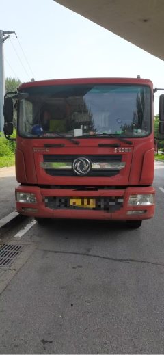 Dongfeng Duolika D9 180 hp 4X2 - photo 1